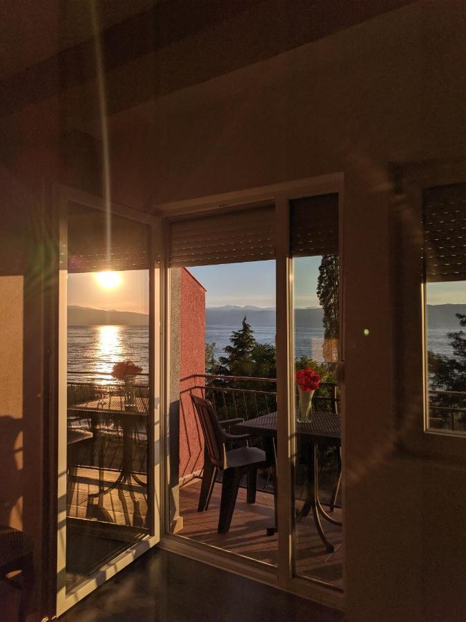Ajkoski Apartments Peštani Exteriör bild