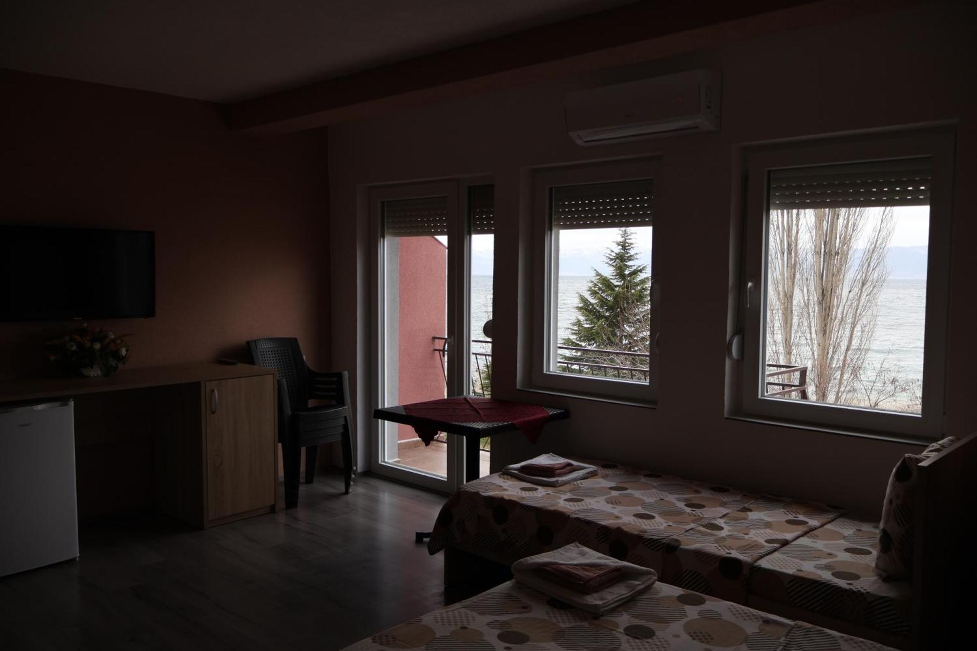 Ajkoski Apartments Peštani Exteriör bild
