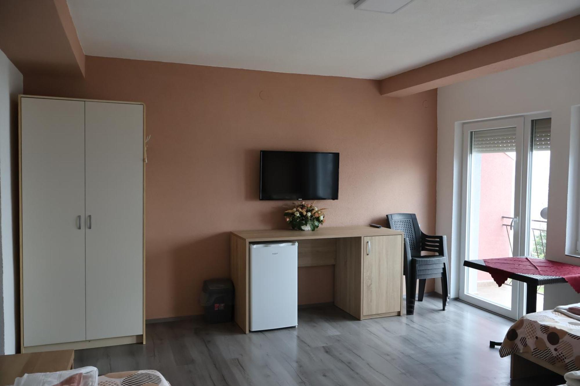 Ajkoski Apartments Peštani Exteriör bild